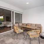 Loreta By Interhome * Vodice