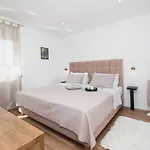 Tatil Evi Loreta By Interhome Vodice