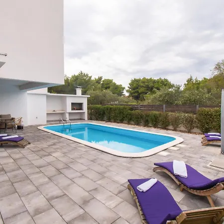 Loreta By Interhome Holiday home Vodice