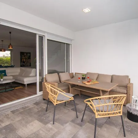 Loreta By Interhome * 보디체