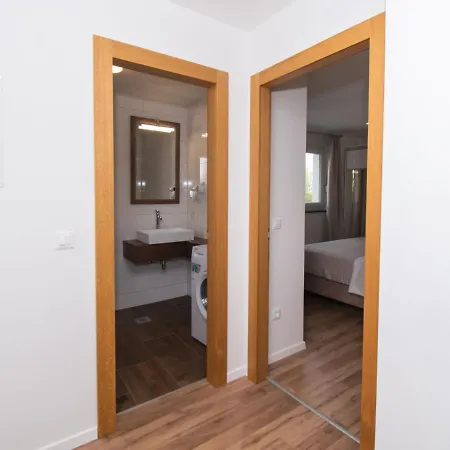 Loreta By Interhome *