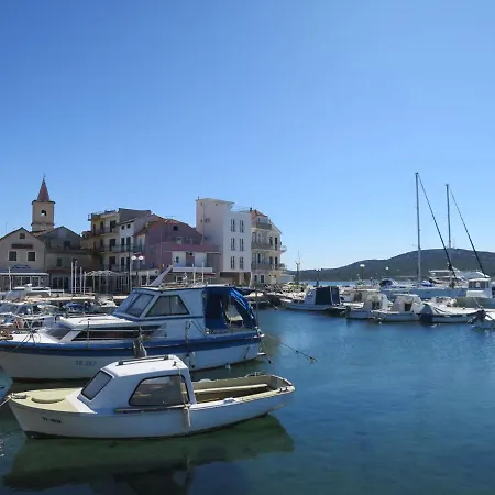 Loreta By Interhome בית נופש