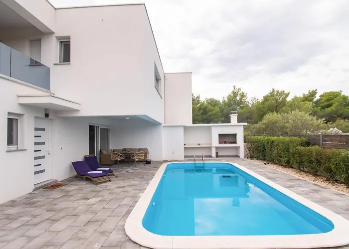 בית נופש Loreta By Interhome *