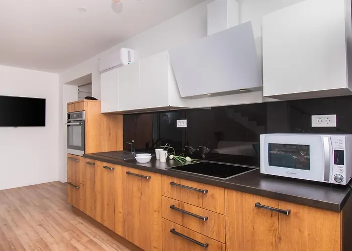 Loreta By Interhome *