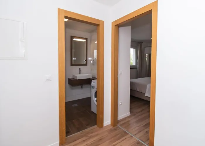 Loreta By Interhome *