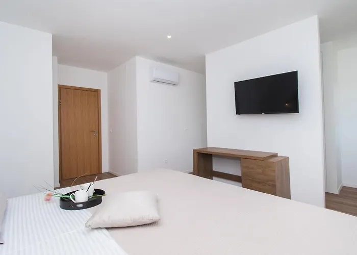 בית נופש Loreta By Interhome וודיצה