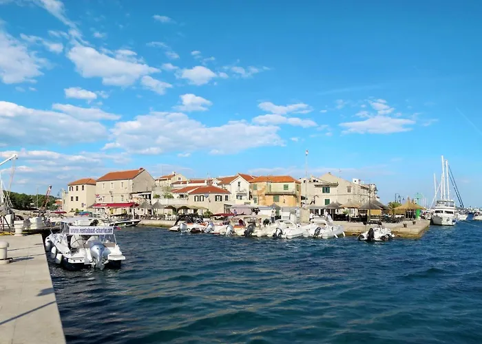 Vikendica Loreta By Interhome Vodice